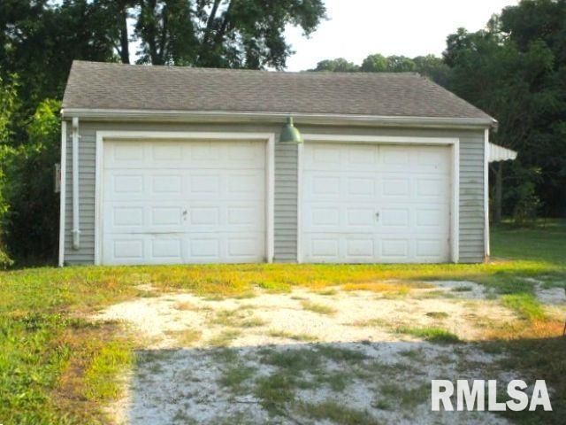 111 MOSCHEL Street, East Peoria, IL 61611