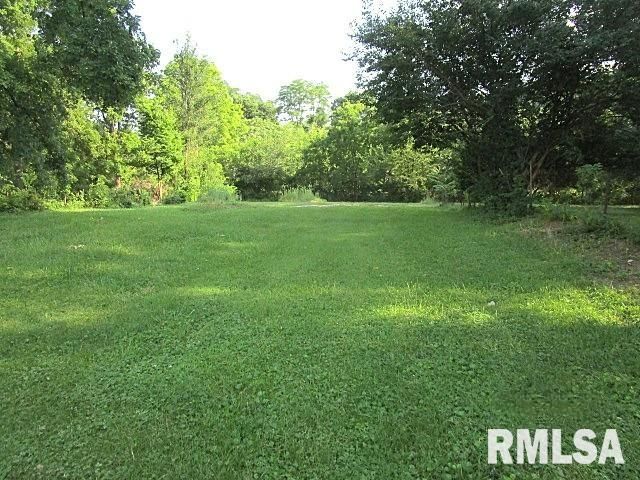 111 MOSCHEL Street, East Peoria, IL 61611