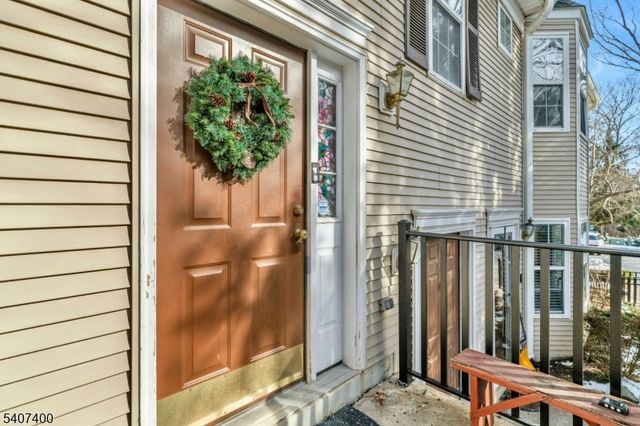 1004 Cypress Ln, East Brunswick Twp., NJ 08816