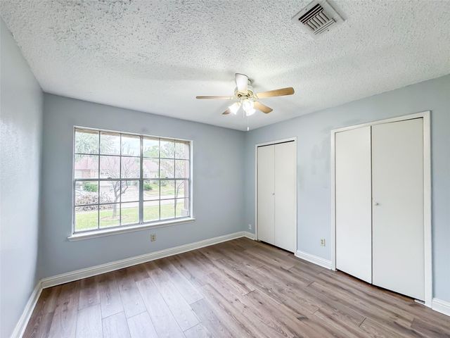 12051 Creekhurst Drive, Houston, TX 77099