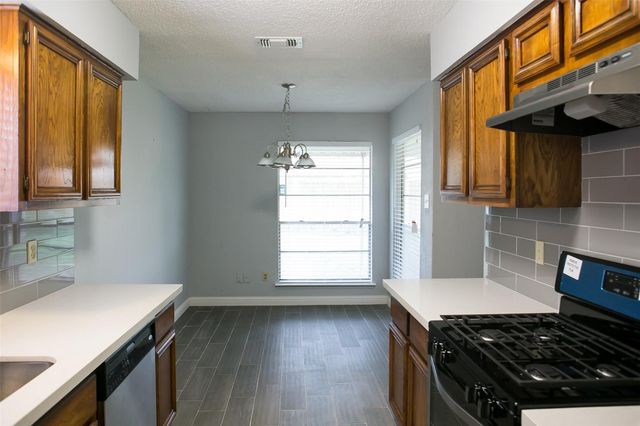 12051 Creekhurst Drive, Houston, TX 77099