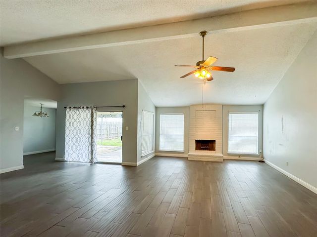 12051 Creekhurst Drive, Houston, TX 77099