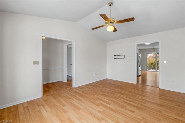 4201 Edith Lane 112, Greensboro, NC 27409