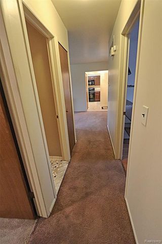 38993 Grennada Street, Livonia, MI 48154