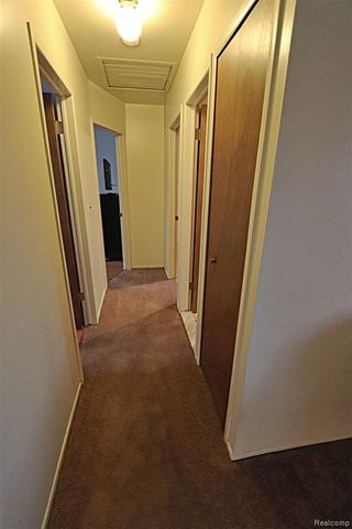 38993 Grennada Street, Livonia, MI 48154