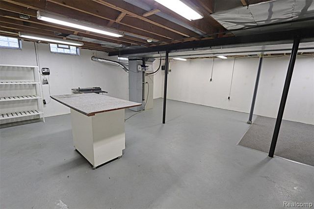 38993 Grennada Street, Livonia, MI 48154