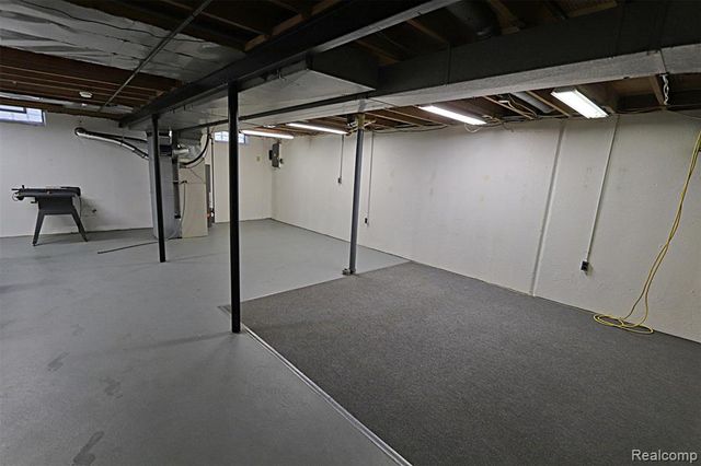 38993 Grennada Street, Livonia, MI 48154