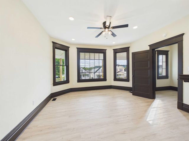 1722 Poplar Street, Kenova, WV 25530