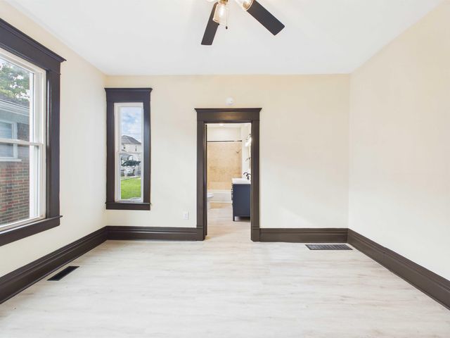 1722 Poplar Street, Kenova, WV 25530