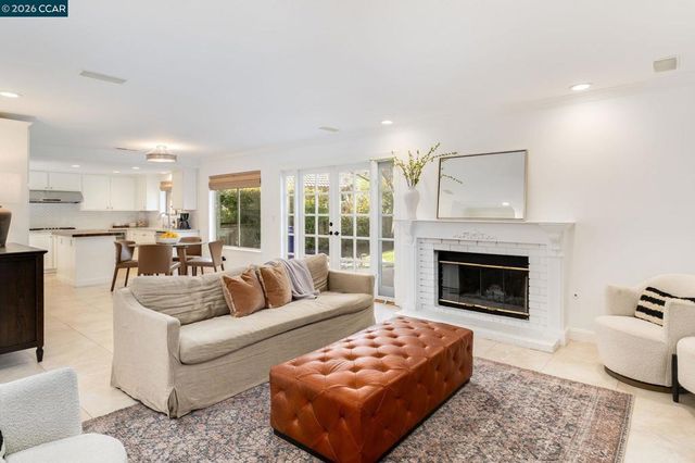 1057 Cheshire Cir, Danville, CA 94506