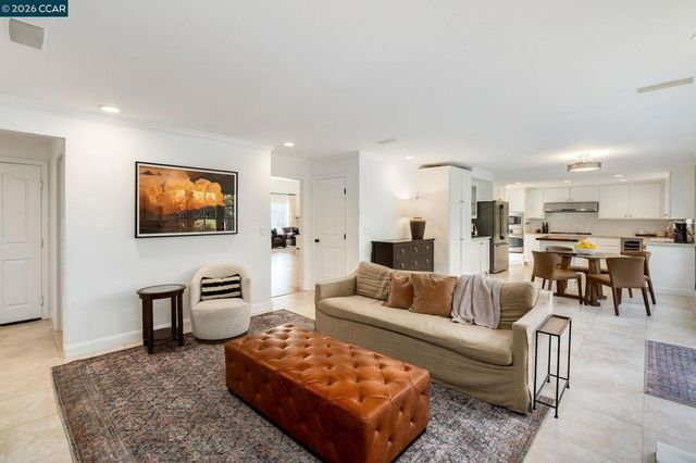 1057 Cheshire Cir, Danville, CA 94506