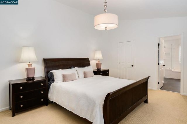 1057 Cheshire Cir, Danville, CA 94506