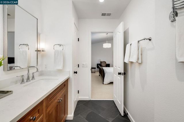 1057 Cheshire Cir, Danville, CA 94506