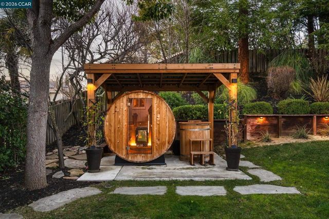 1057 Cheshire Cir, Danville, CA 94506