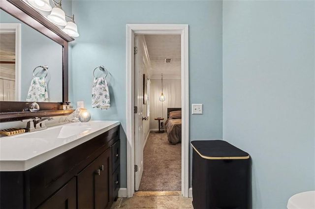 1490 HICKORY SW Lane, Lilburn, GA 30047