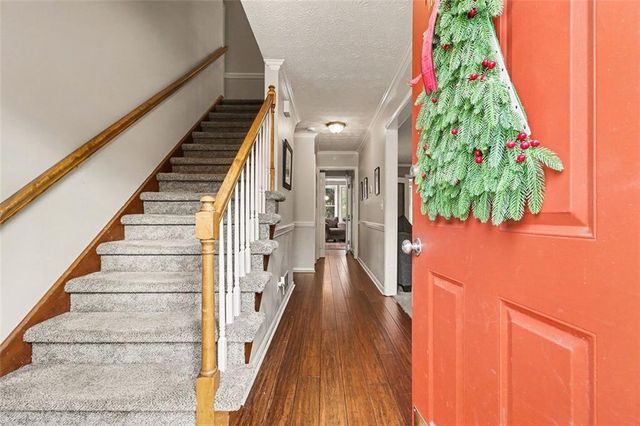 1490 HICKORY SW Lane, Lilburn, GA 30047