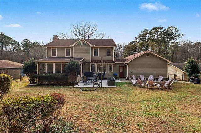 1490 HICKORY SW Lane, Lilburn, GA 30047