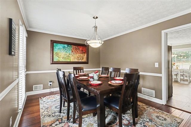 1490 HICKORY SW Lane, Lilburn, GA 30047