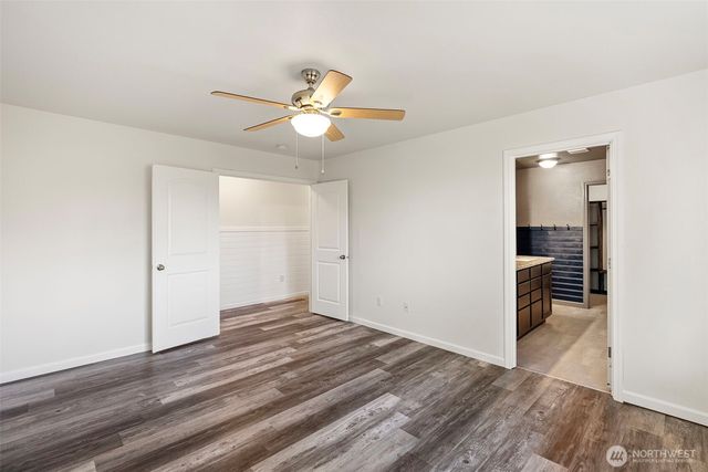 4233 SE Horsehead Way, Port Orchard, WA 98366