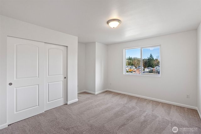 4233 SE Horsehead Way, Port Orchard, WA 98366