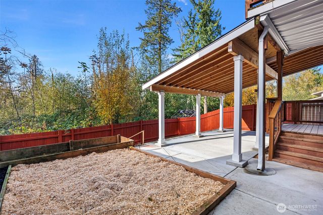 4233 SE Horsehead Way, Port Orchard, WA 98366