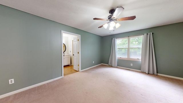 866 Pen Oak Dr, Cookeville, TN 38501