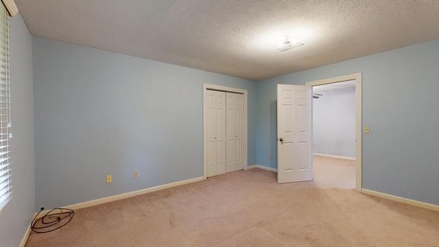 866 Pen Oak Dr, Cookeville, TN 38501
