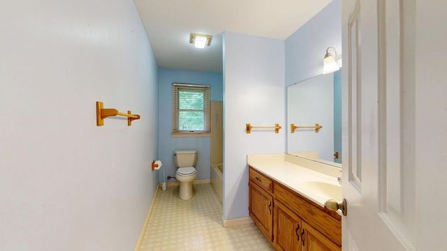 866 Pen Oak Dr, Cookeville, TN 38501