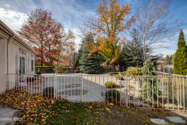 488 Sierra Leaf Circle, Reno, NV 89511
