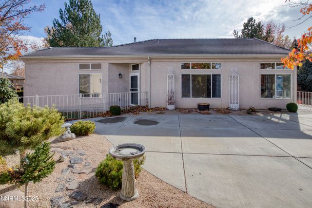 488 Sierra Leaf Circle, Reno, NV 89511