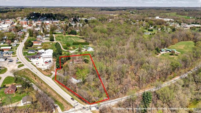 633 S Washington Street, Bloomfield, IN 47424