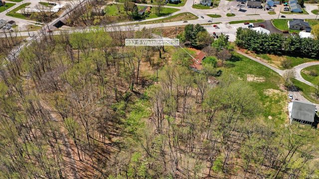 633 S Washington Street, Bloomfield, IN 47424