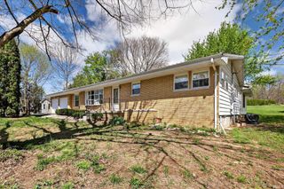 633 S Washington Street, Bloomfield, IN 47424