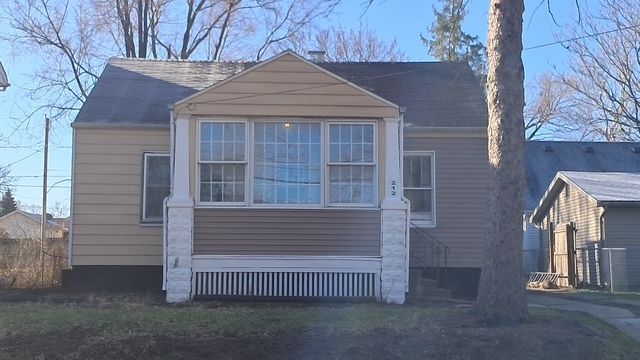 212 W Division Street, Bloomington, IL 61701