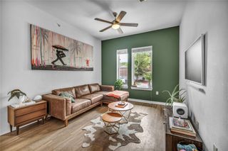 1900 Barton Springs RD 1036, Austin, TX 78704