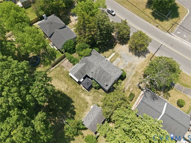 9320 Three Chopt Rd, Henrico, VA 23229