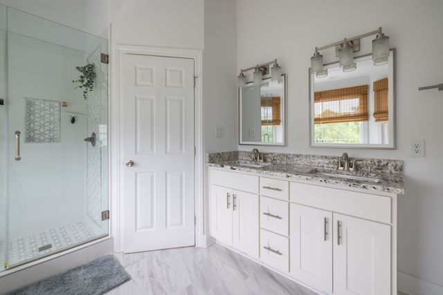 1915 Pointe Barton Dr, Lebanon, TN 37087