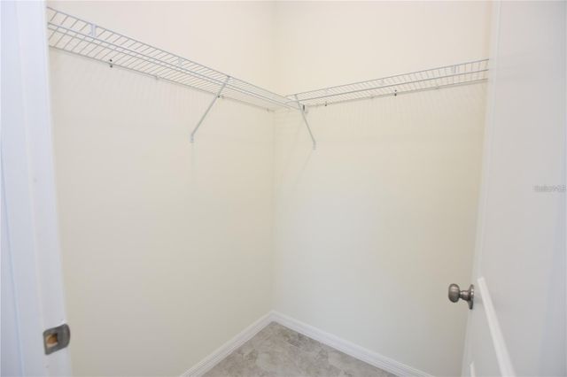 202 W CRESCENT DRIVE, Lakeland, FL 33805