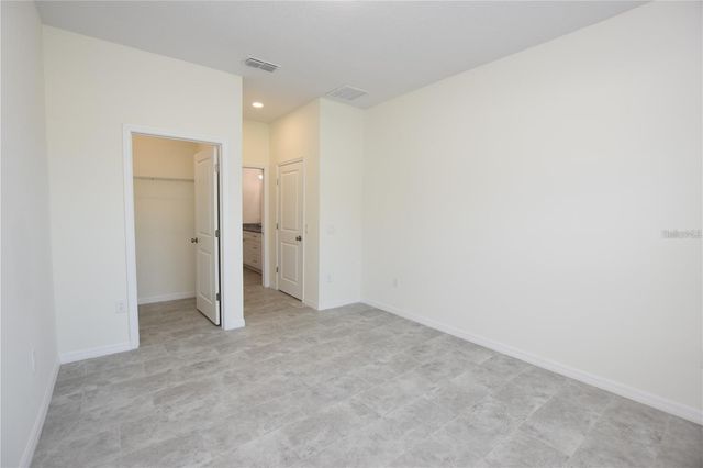 202 W CRESCENT DRIVE, Lakeland, FL 33805