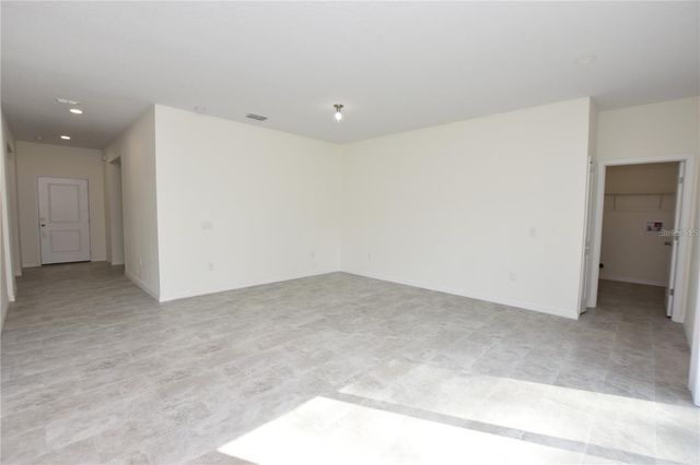 202 W CRESCENT DRIVE, Lakeland, FL 33805