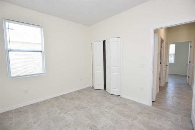 202 W CRESCENT DRIVE, Lakeland, FL 33805