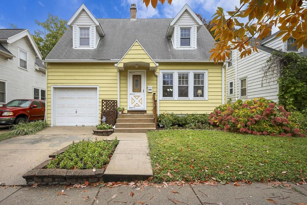 241 Waubesa Street, Madison, WI 53704