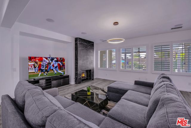 82580 Yeager Way, Indio, CA 92201