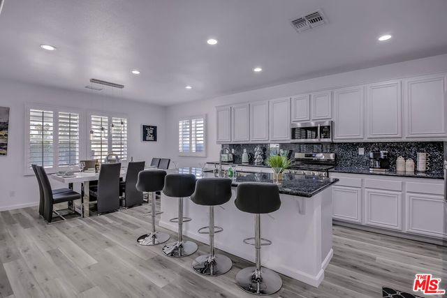 82580 Yeager Way, Indio, CA 92201