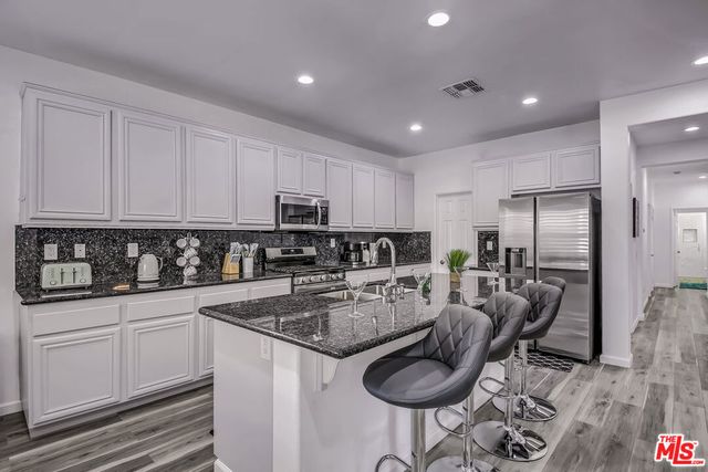 82580 Yeager Way, Indio, CA 92201