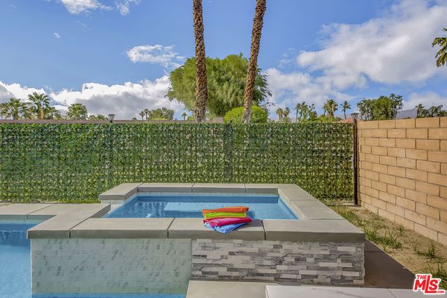 82580 Yeager Way, Indio, CA 92201