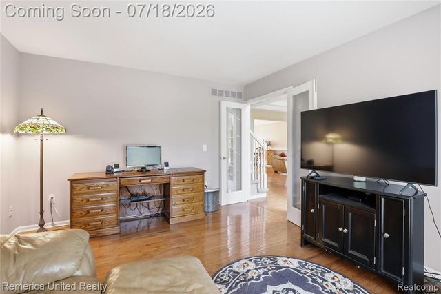 16724 Abby Circle, Northville, MI 48168