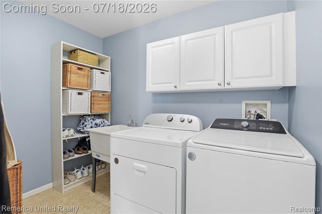 16724 Abby Circle, Northville, MI 48168