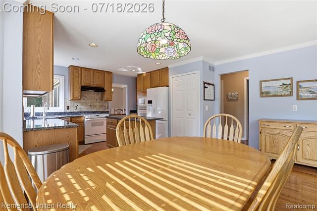 16724 Abby Circle, Northville, MI 48168