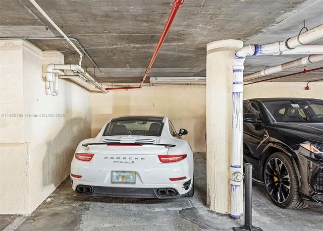 1 Century Ln 209, Miami Beach, FL 33139